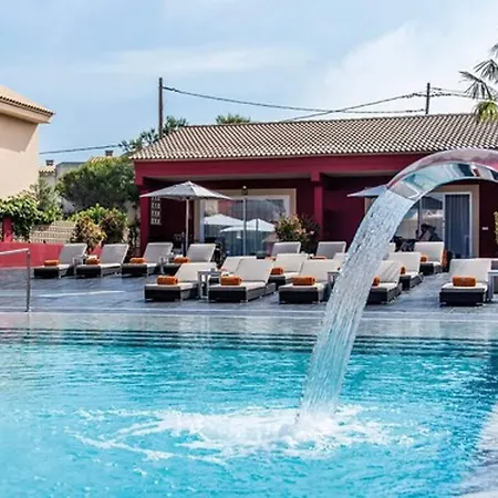 Aparthotel Paradise Residencial 4*