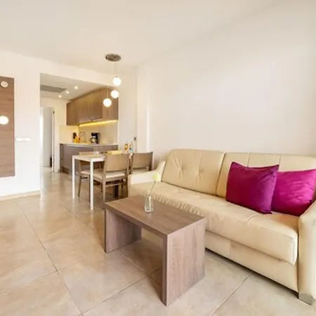 Paradise Residencial Aparthotel Cala Ratjada (Mallorca)